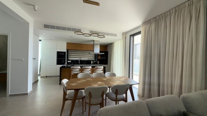 Image No.3-3 Bed Villa for sale