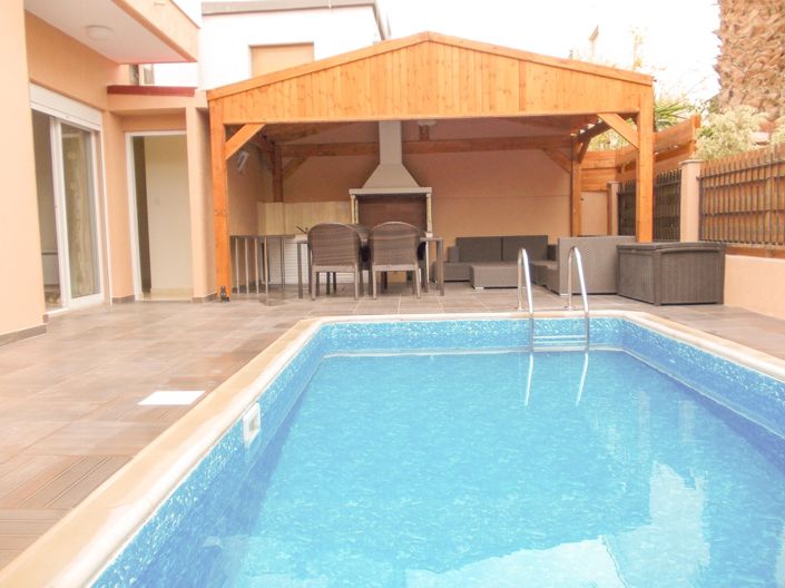 Image No.2-3 Bed House for sale