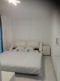 fa27c1b8-485a-469a-8756-00460ac9c15c