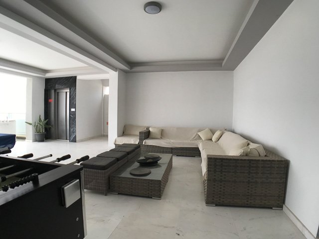 Image No.17-7 Bed Villa for sale