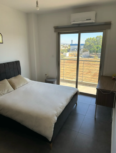 Image No.2-Appartement de 2 chambres à vendre à Zakaki