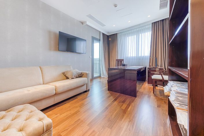 Image No.14-3 Bed Apartment for sale