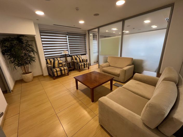 Image No.11-Commercial à vendre à Neapolis