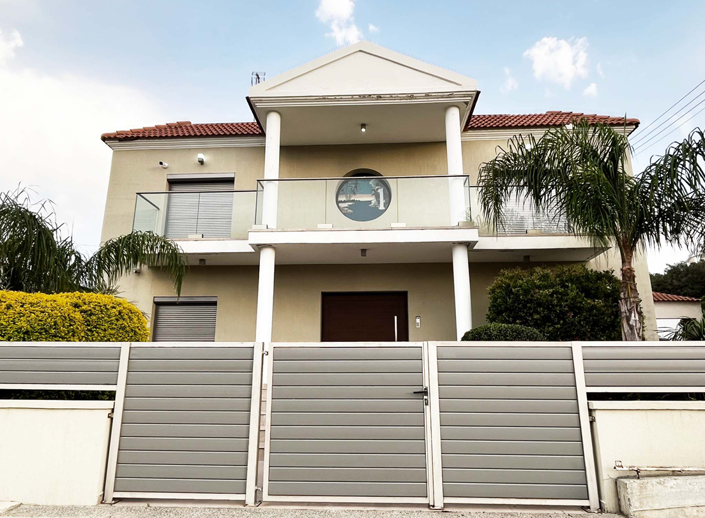 Image No.1-6 Bed Villa for sale