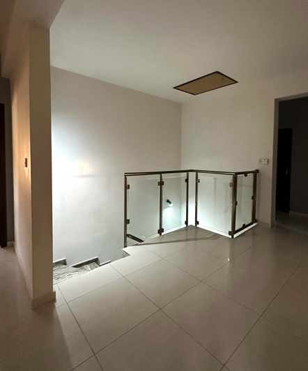 Image No.19-6 Bed Villa for sale