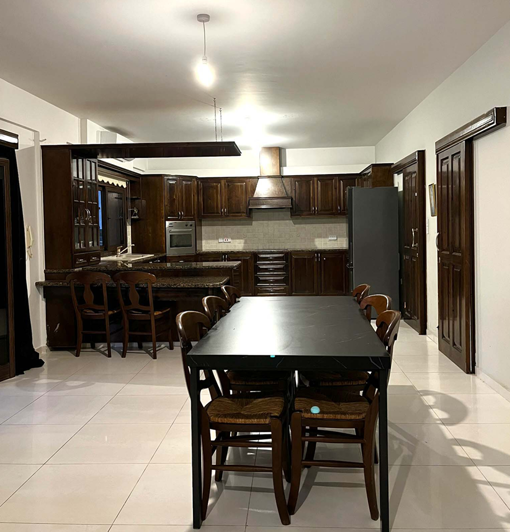 Image No.25-6 Bed Villa for sale