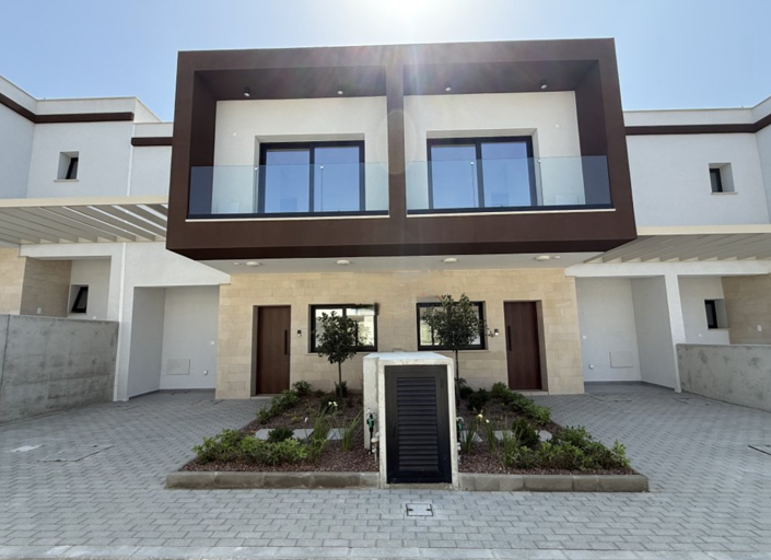 Image No.4-Maison de 3 chambres à vendre à Parekklisia