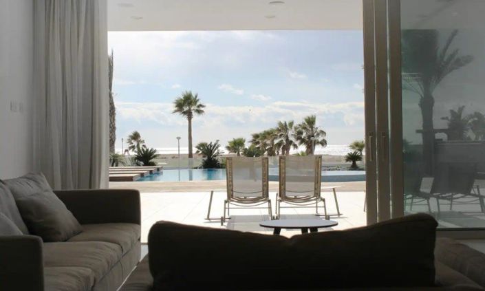 Image No.6-6 Bed House for sale