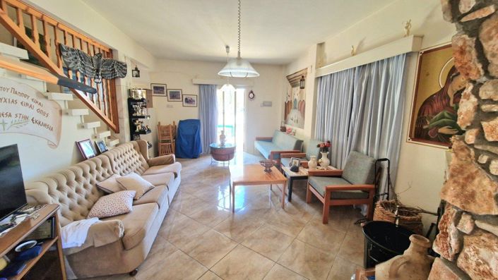 Image No.9-3 Bed House for sale