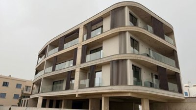 b9dff72e-9bc7-478b-bf09-cf11aa5c64a5