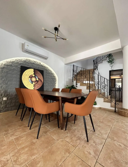 Image No.11-4 Bed House for sale