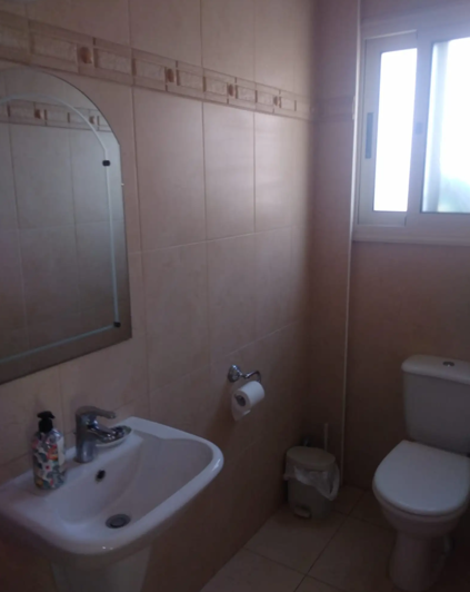 Image No.10-3 Bed House for sale