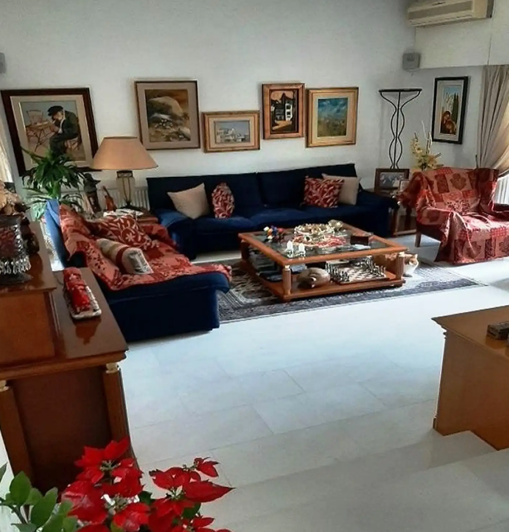 Image No.11-4 Bed House for sale