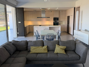 d29583c7-a113-4ca0-9e50-058f5e31a27e