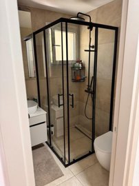 e5b3449b-5f4f-4e34-8848-a16c6769dda2