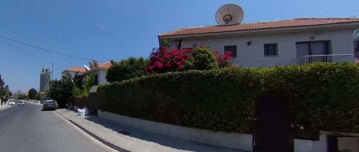 Image No.9-3 Bed House for sale