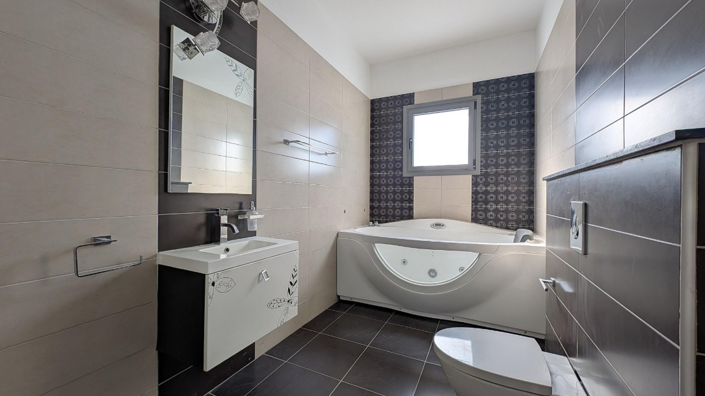 Image No.13-Maison de 3 chambres à vendre à Moni