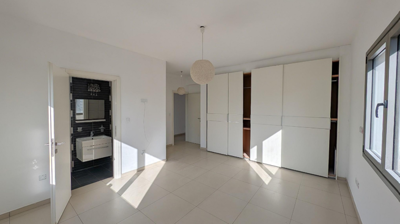 a2fb3dc3-68da-45f5-8b72-0b5bb6e39d7c