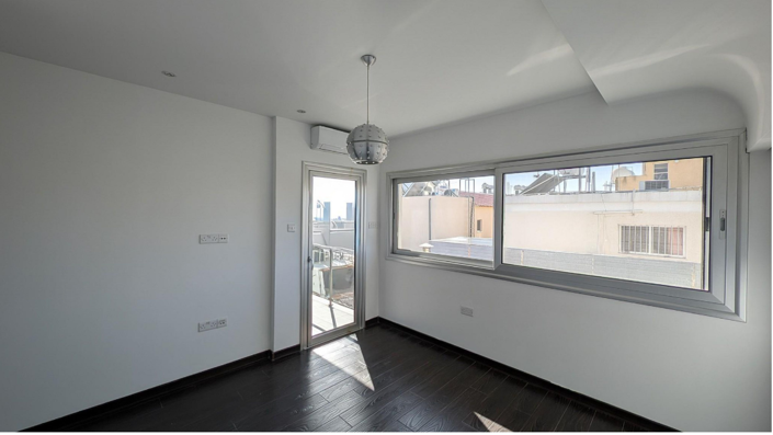 Image No.15-Maison de 5 chambres à vendre à Mesa Geitonia