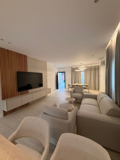 Image No.14-3 Bed House for sale