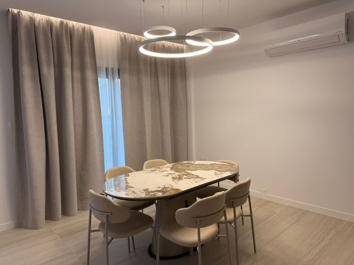 Image No.3-3 Bed House for sale