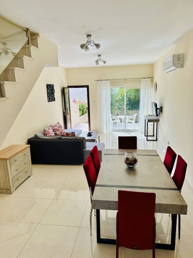 Image No.6-2 Bed House for sale