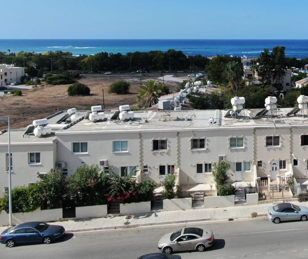 Image No.8-2 Bed House for sale