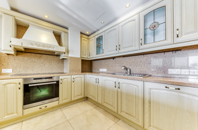 53980829-f6b3-4308-80e6-f3cf7c1bc337