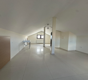 f1d5075b-2e27-4bf6-8331-6099f5185d33