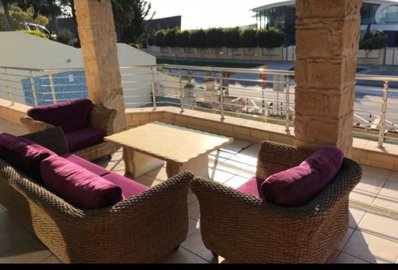 98d0b566-3564-45aa-9637-ea9094ea52ab