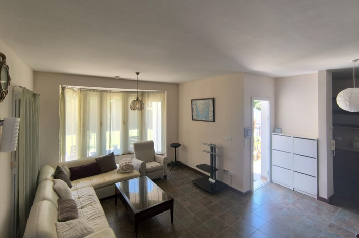 Image No.6-4 Bed House for sale