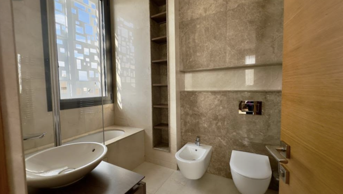 Image No.22-3 Bed Apartment for sale