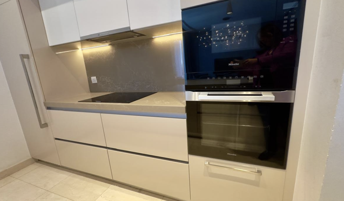 Image No.23-3 Bed Apartment for sale