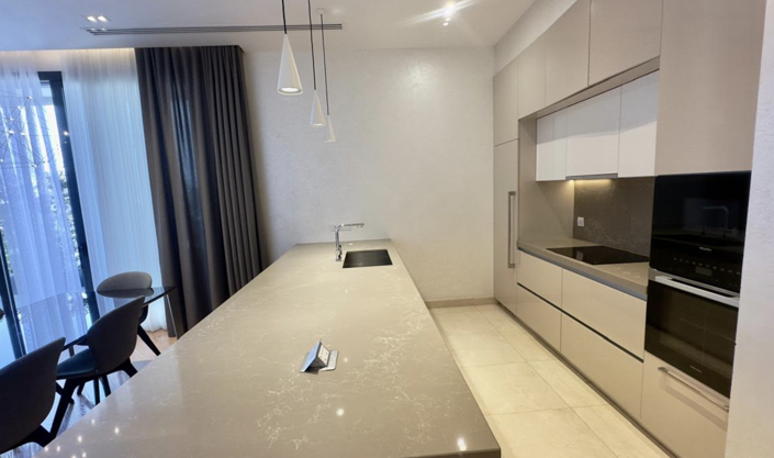 Image No.29-3 Bed Apartment for sale