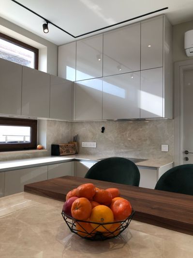 Image No.2-5 Bed Villa for sale