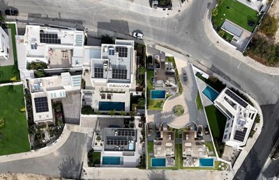 a7792ba7-ff6f-4e6c-a913-bd97eb5486d1