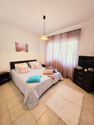 Image No.9-Appartement de 2 chambres à vendre à Agios Tychonas