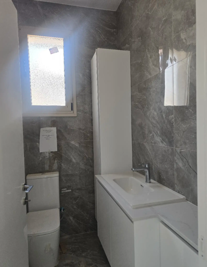 Image No.2-Appartement de 2 chambres à vendre à Agios Athanasios