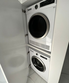 899b751f-12d8-438d-8fea-cd85509bb471