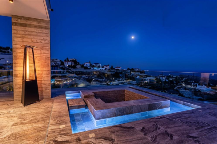 Image No.15-6 Bed Villa for sale