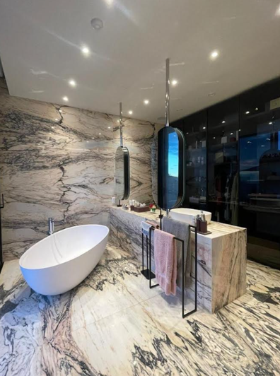 Image No.6-6 Bed Villa for sale