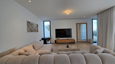 b8dccd87-f069-4aa8-9876-98f05f03673a