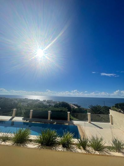 Image No.2-5 Bed Villa for sale