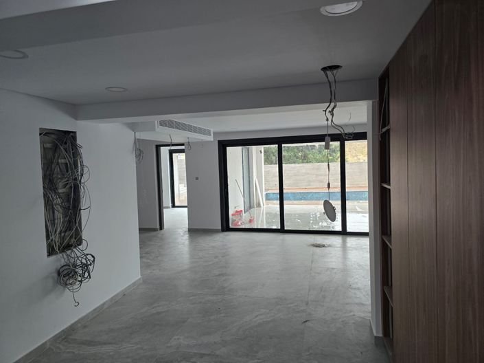 Image No.16-4 Bed Villa for sale