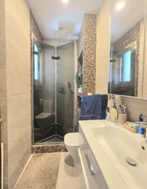 099bb053-b979-46eb-a759-16ac302f54f1