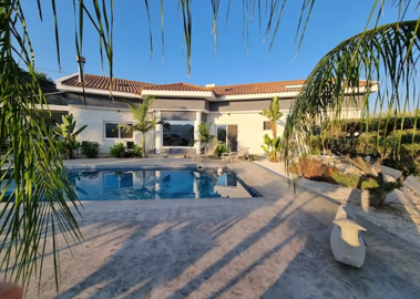 564566fa-8fb3-4a56-90cd-f198a969b183