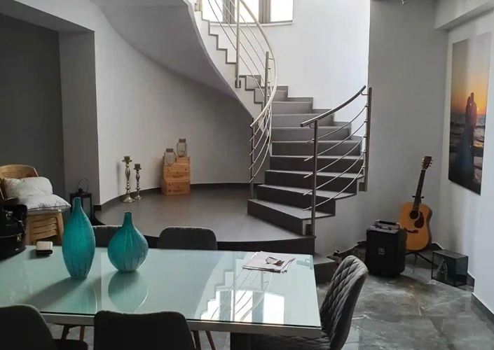 Image No.2-3 Bed House for sale