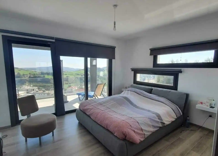 Image No.6-3 Bed House for sale