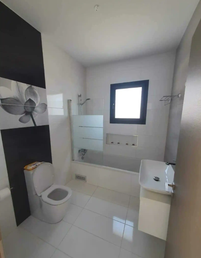 Image No.7-3 Bed House for sale