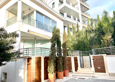 2afb6925-6479-4d18-b5fe-172c66c12c37